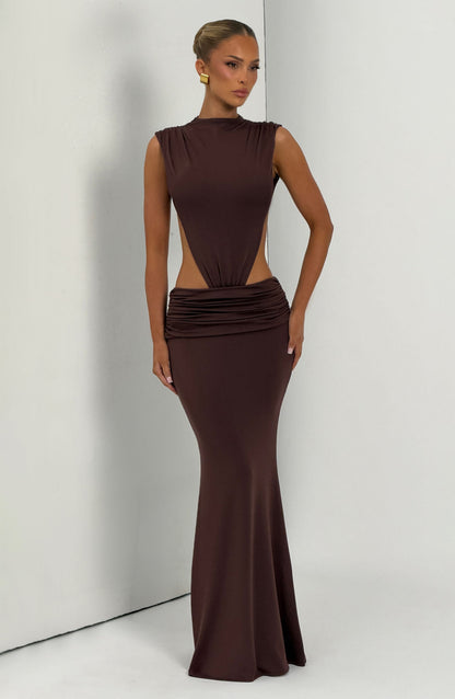 Pluméa Maxi Dress