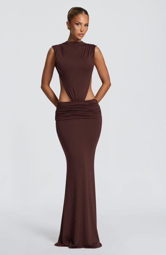 Pluméa Maxi Dress