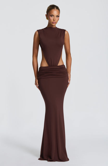 Pluméa Maxi Dress